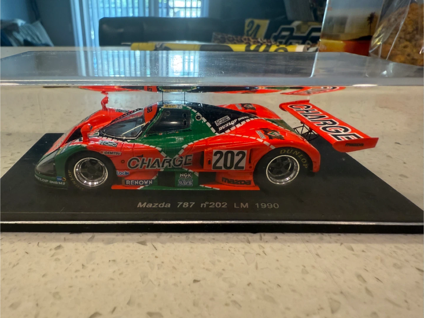 1/43 1990 Mazda 787 LM Diecast Model Car