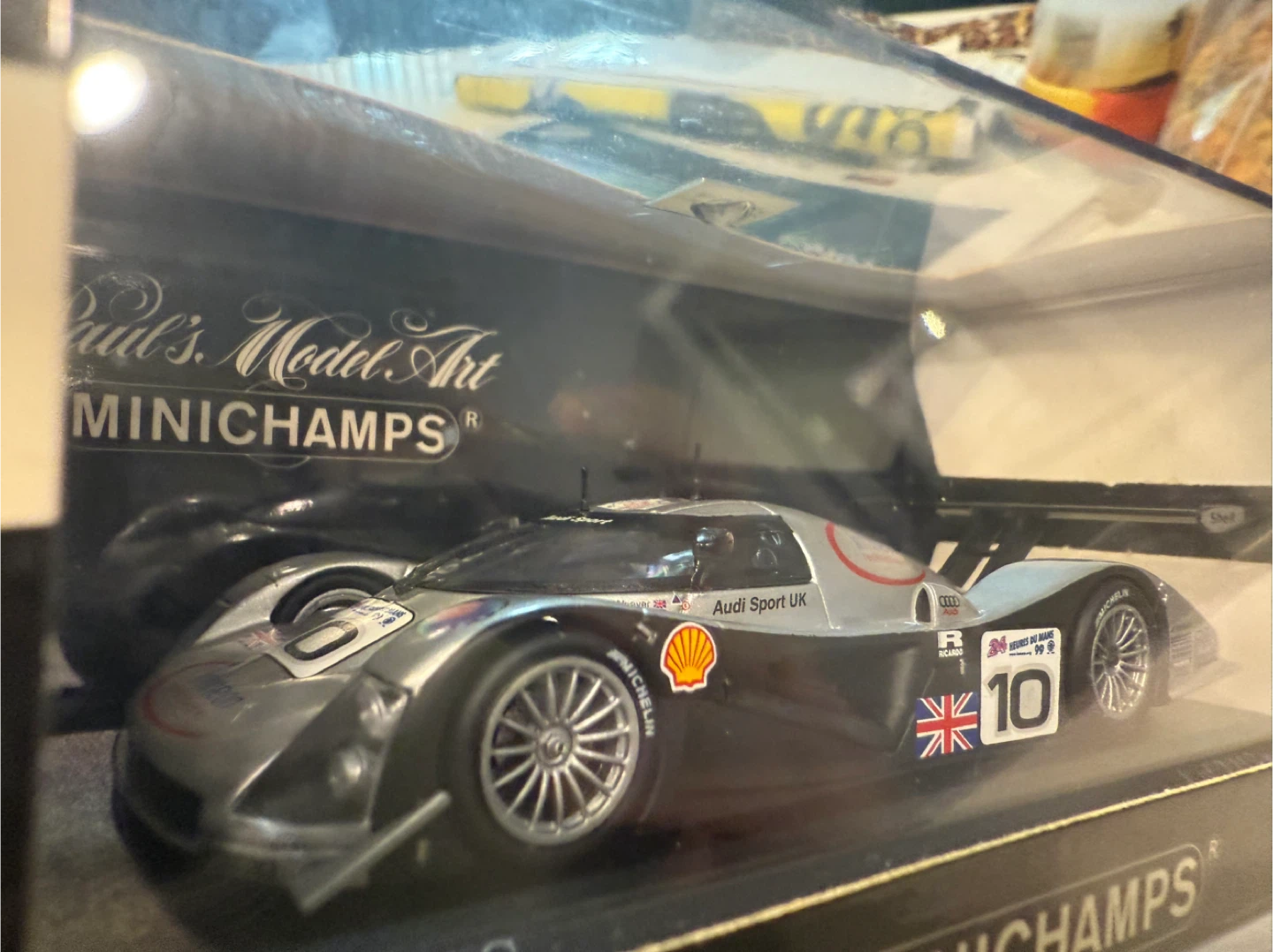 Minichamps 1/43 Audi R8C 24h Le Mans 1999 #1 of 2112 pcs - photo 2