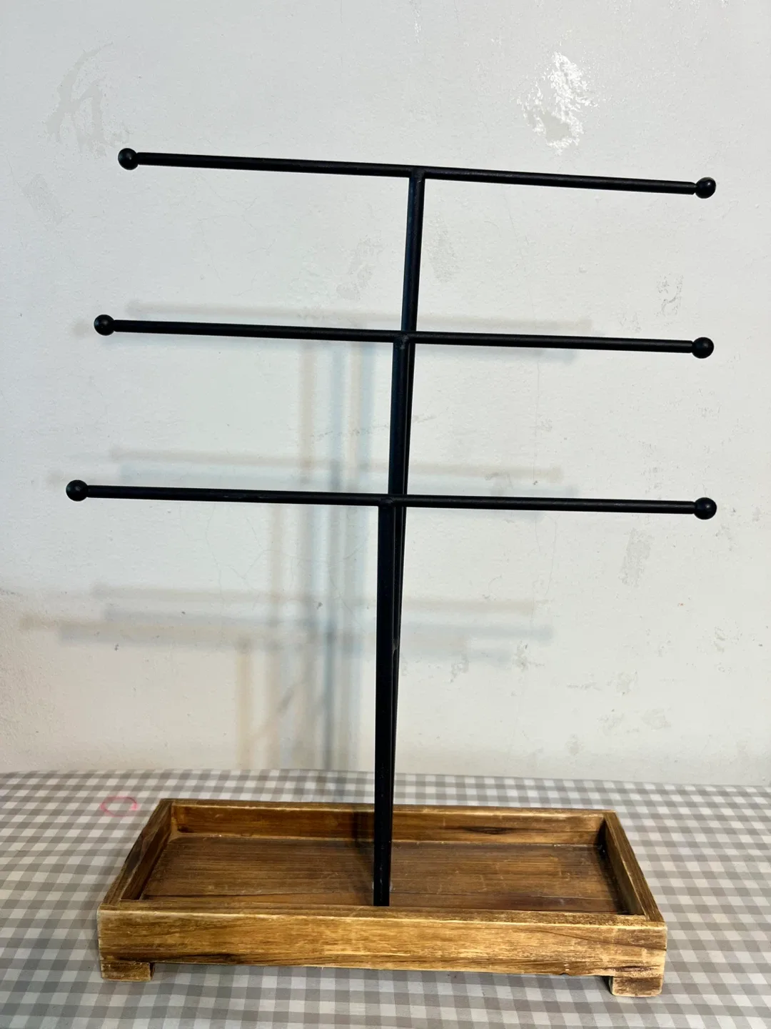 3-Tier Jewelry Stand with Wood Base image indicator(5)