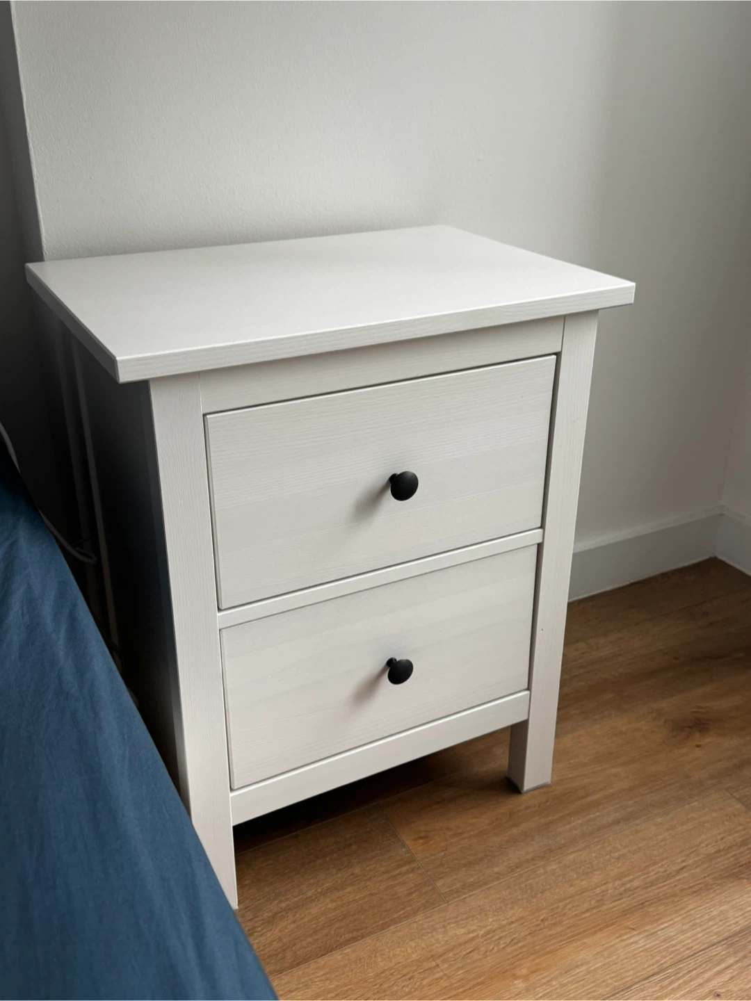 IKEA Hemnes White Nightstand - photo 2