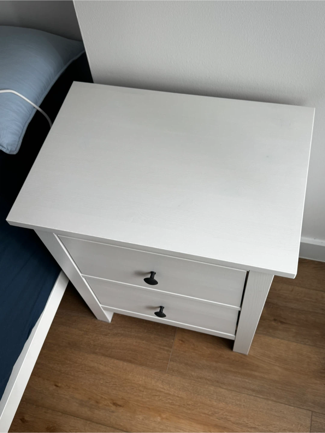 IKEA Hemnes White Nightstand - photo 3