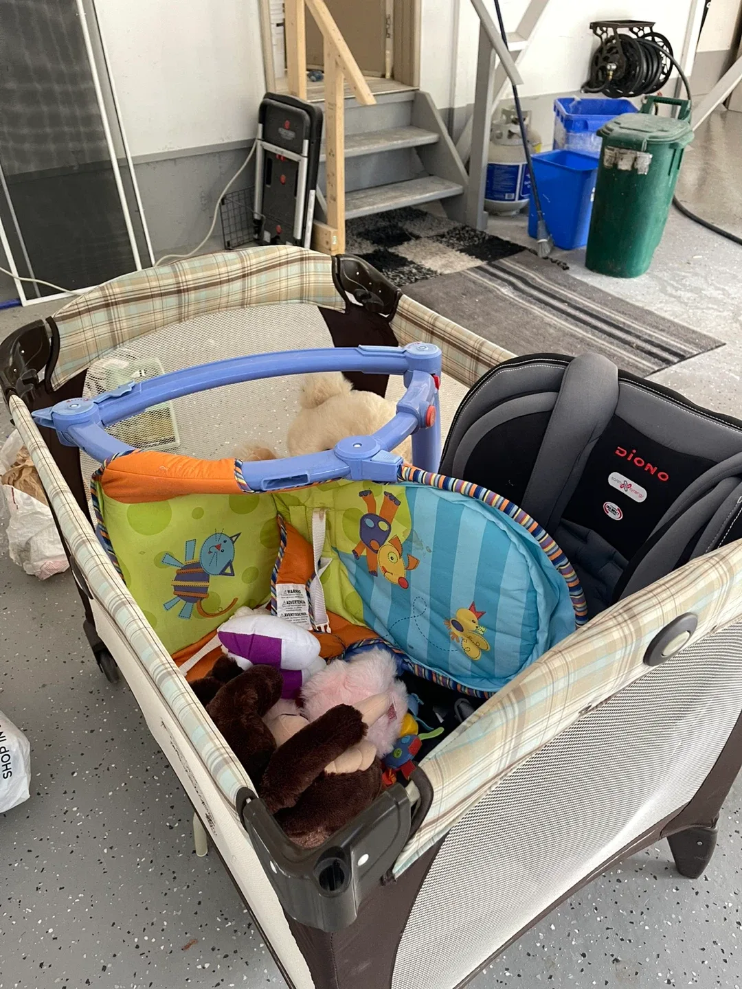 Free - for children image indicator(3)