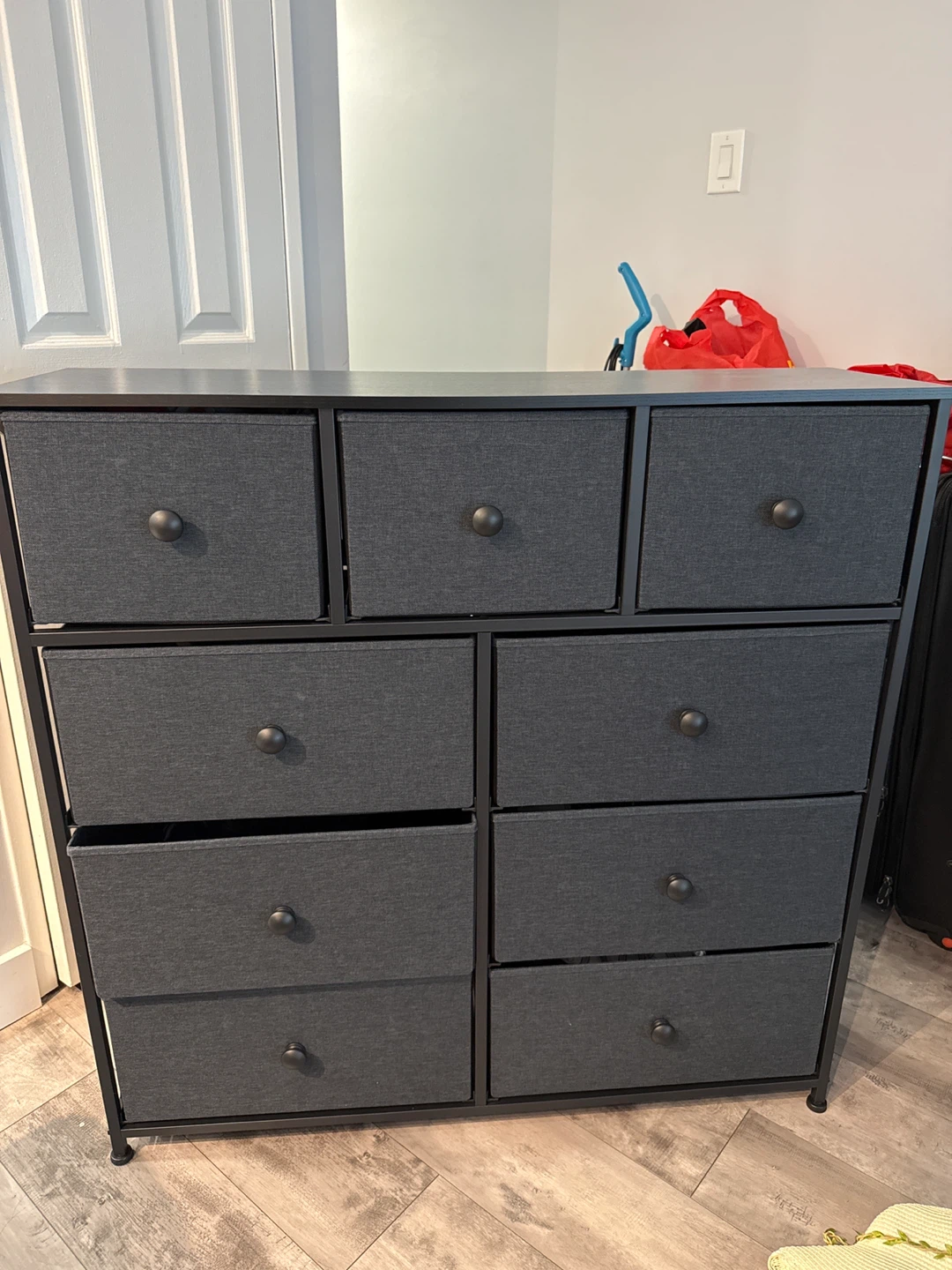 Ojaswi 9 Drawer Dresser - Black/Grey - photo 3