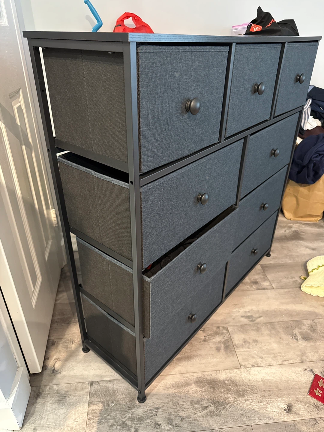 Ojaswi 9 Drawer Dresser - Black/Grey - photo 4
