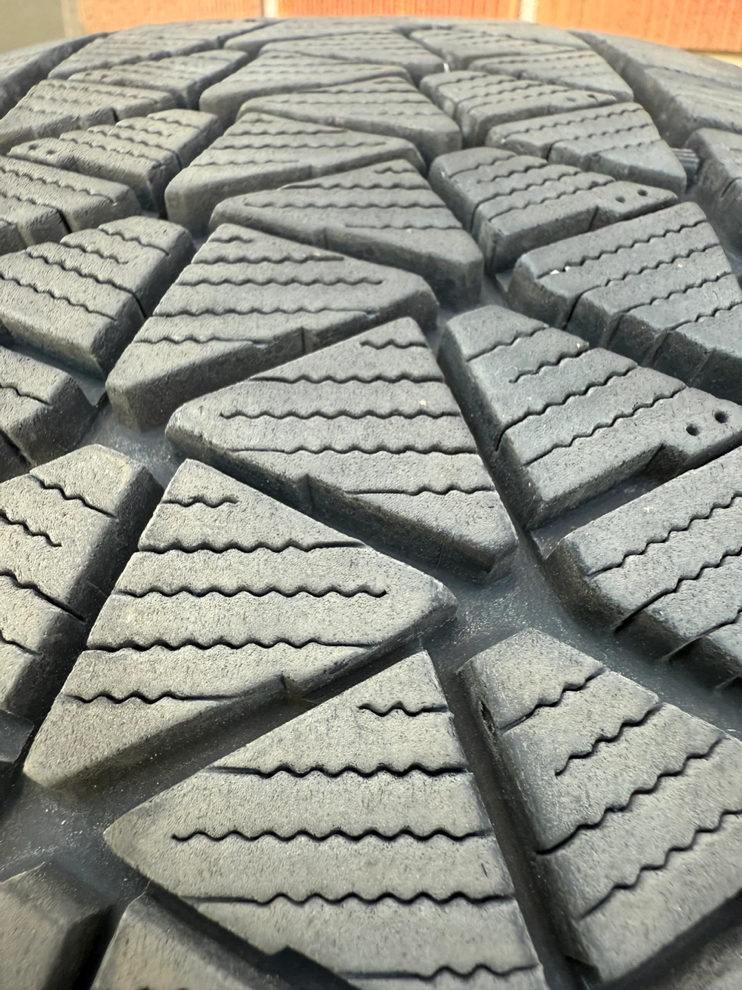 BRIDGESTONE BLIZZAK WINTER TIRES - photo 3