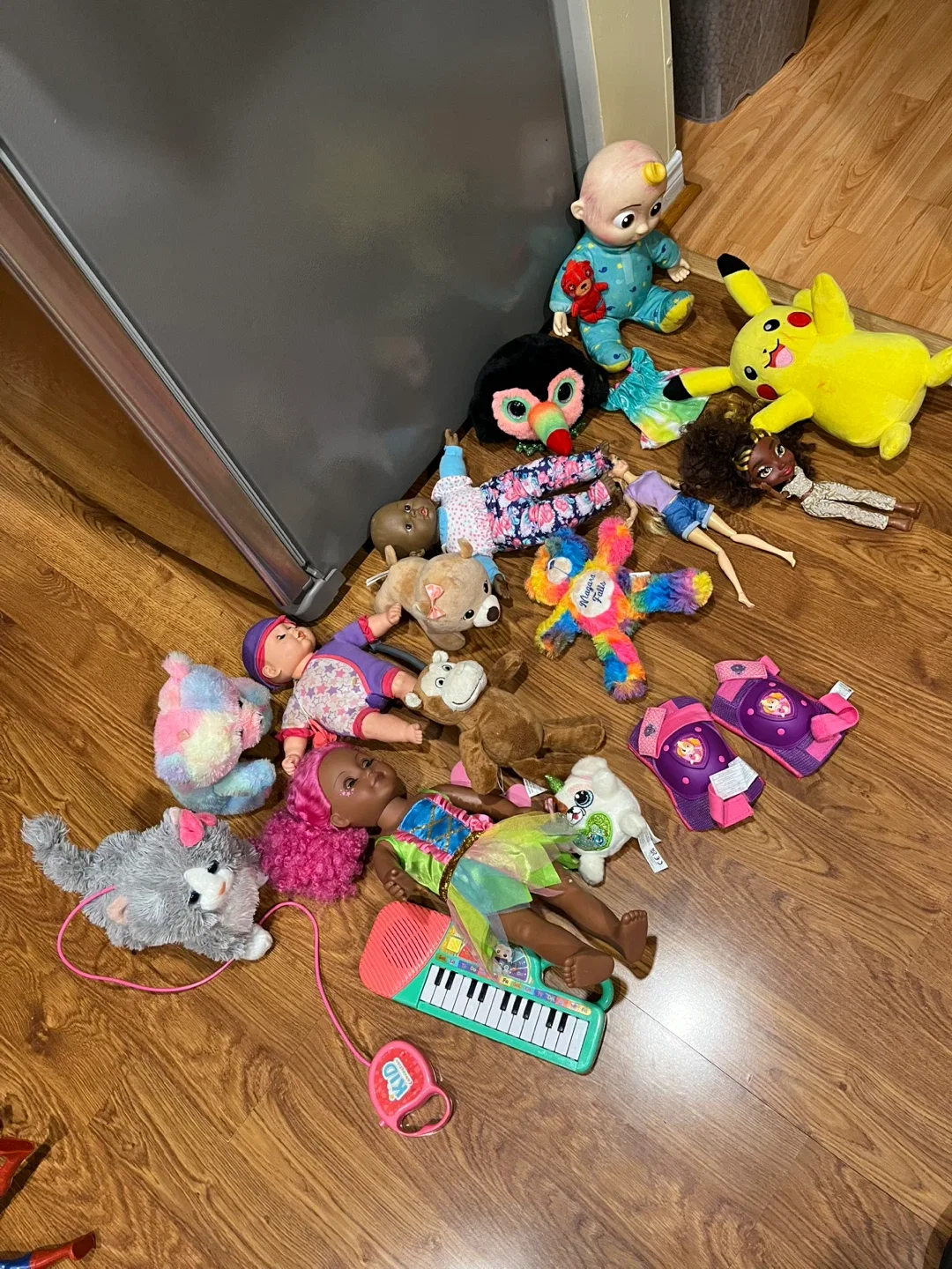 Little Tikes Blue & Green Slide Assorted Toys image indicator(8)