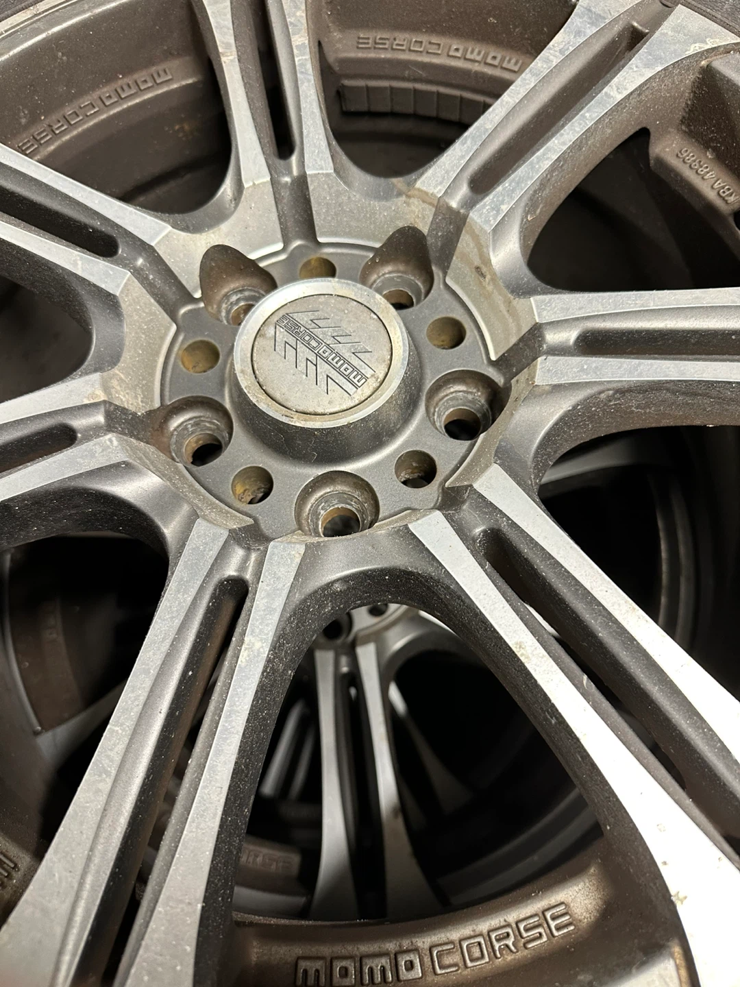 Momo Corse Alloy Wheel & Tire