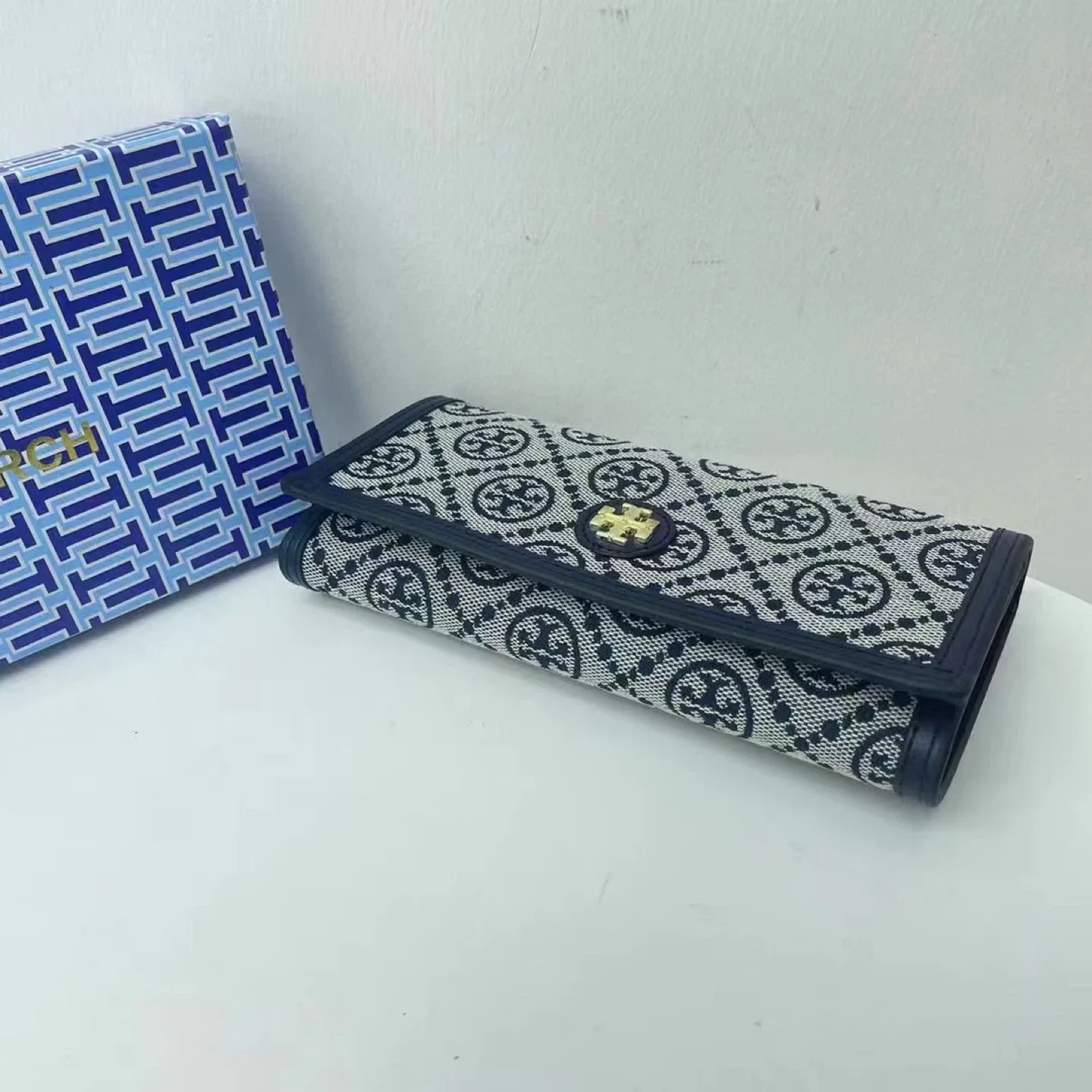 Tory Burch Printed Wallet thumbnail