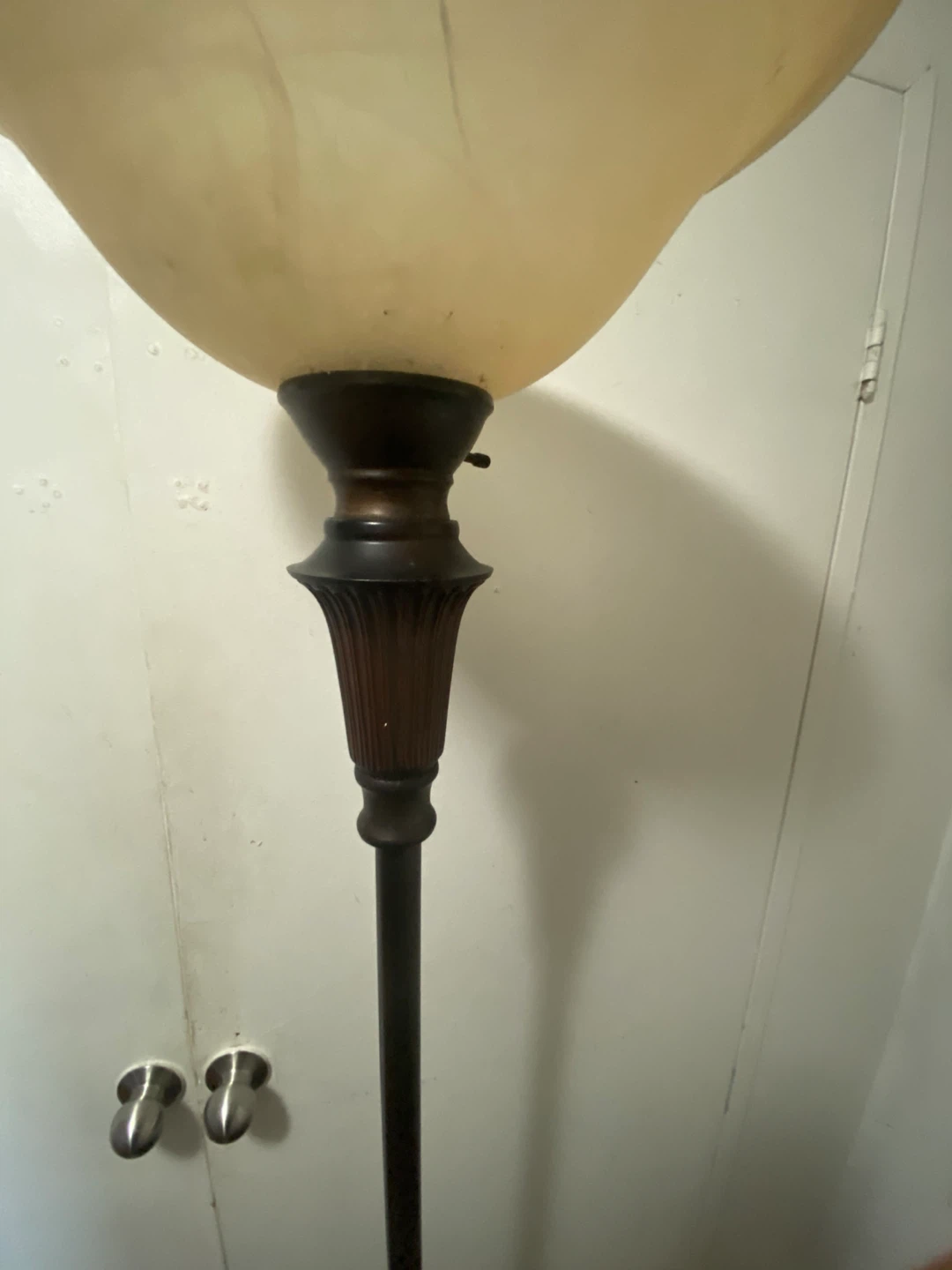 Up right floor lamp - photo 2