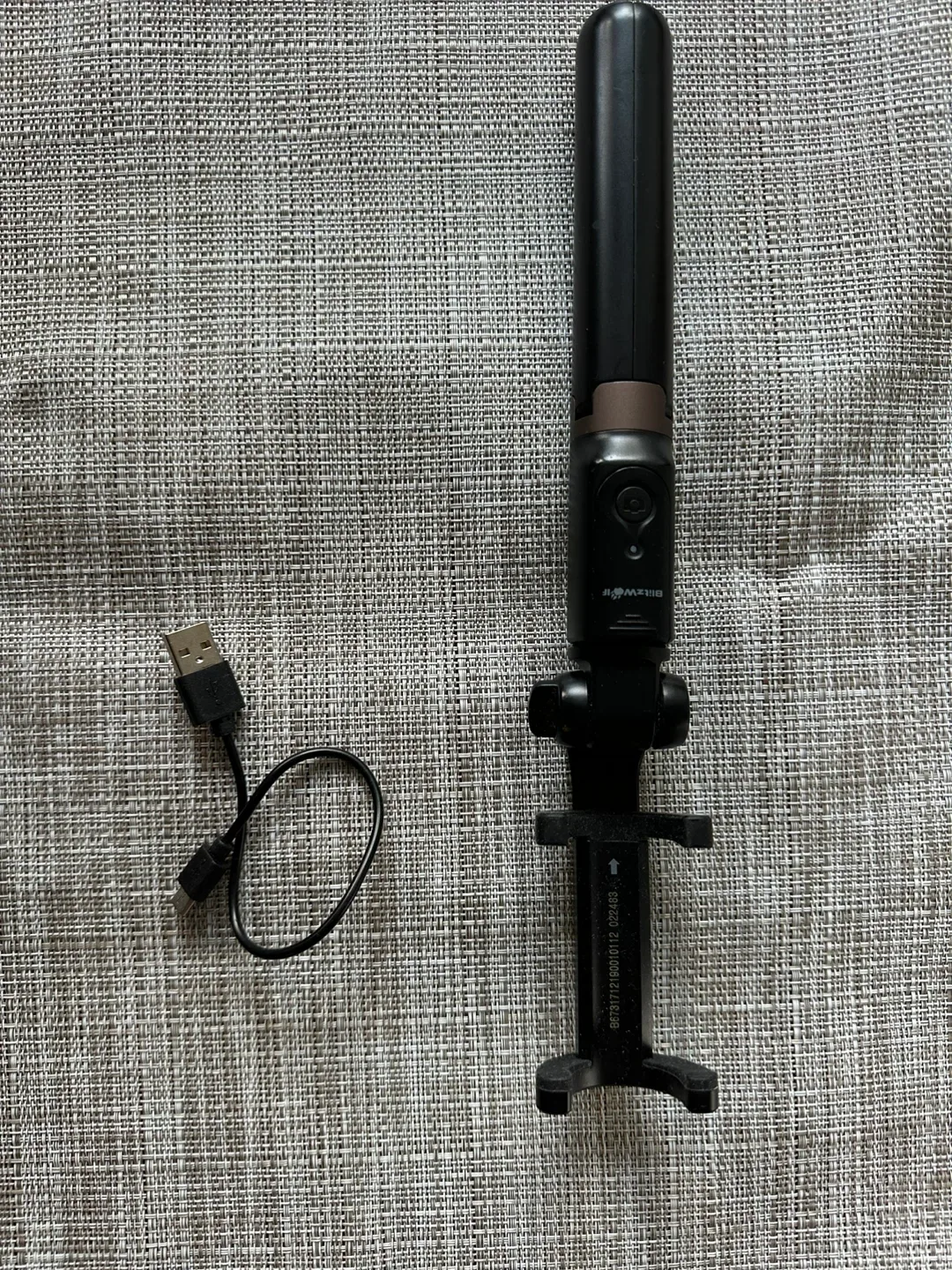 BlitzWolf Selfie Stick Tripod with Bluetooth Remote thumbnail
