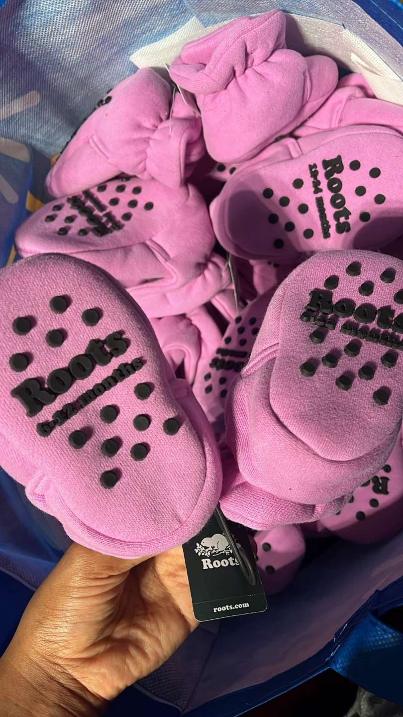 Brand new roots infant shoes - photo 2