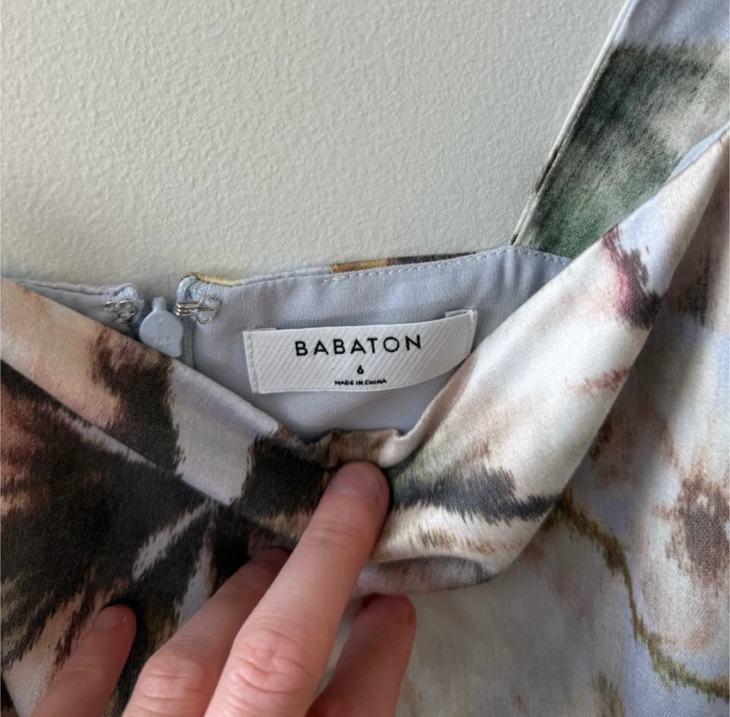 Babaton 90’s Midi Dress image indicator(5)