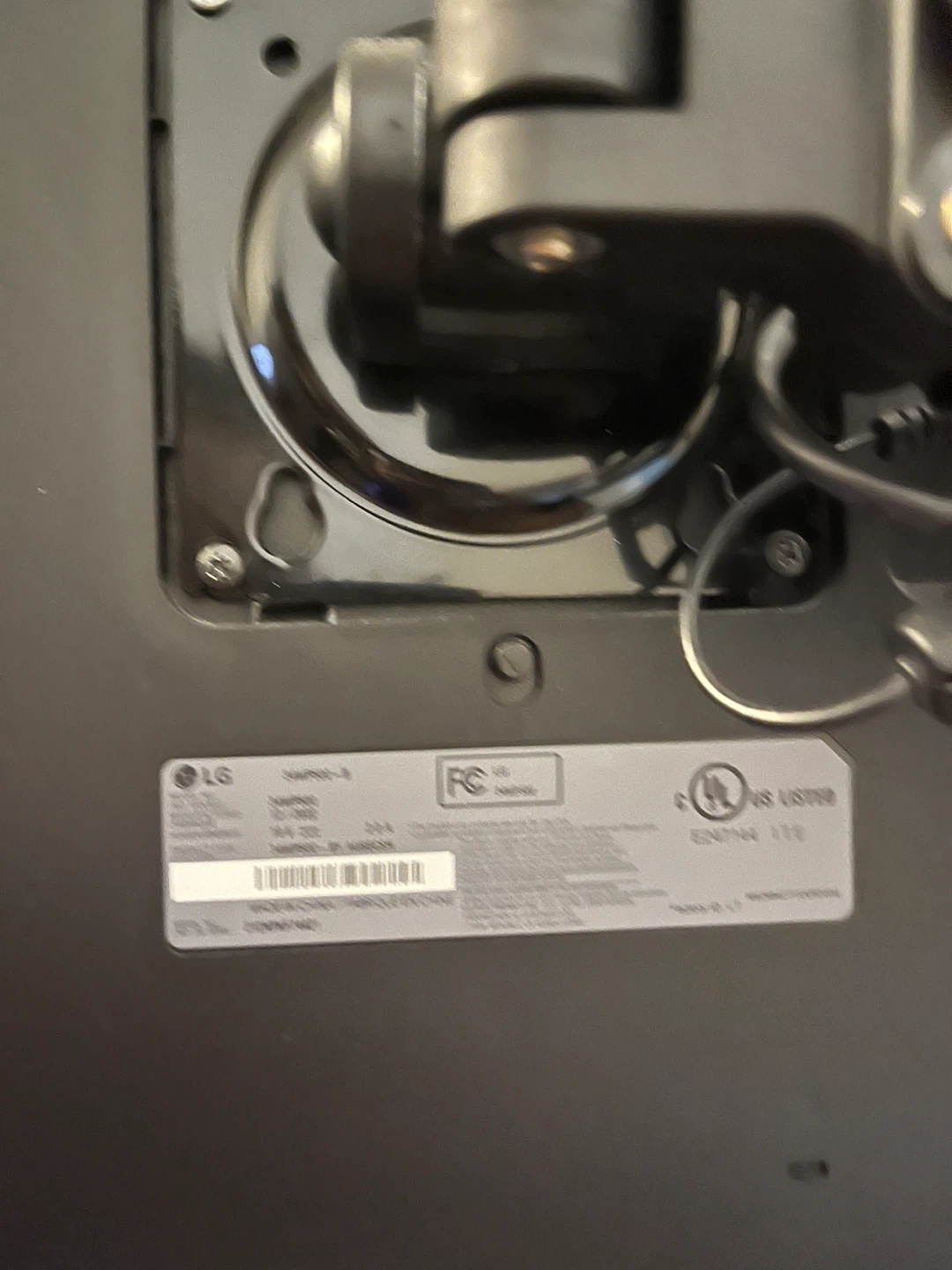 LG 27" Monitor with Ergo Stand - photo 2