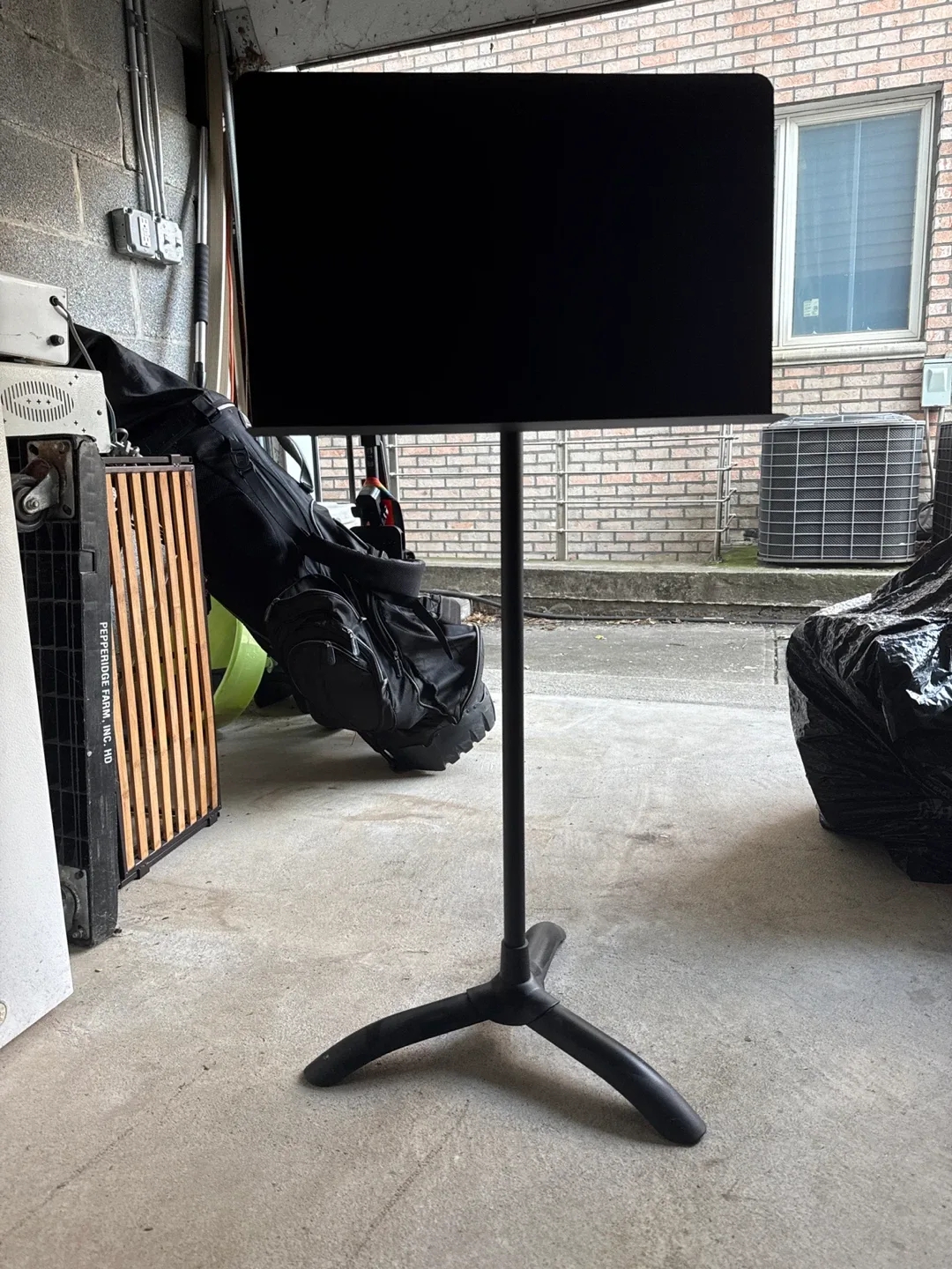Music Stand - Black thumbnail