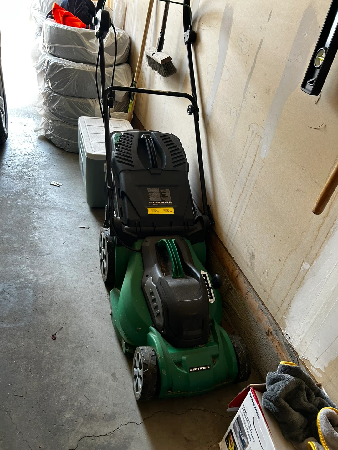 Certified Electric Lawn Mower