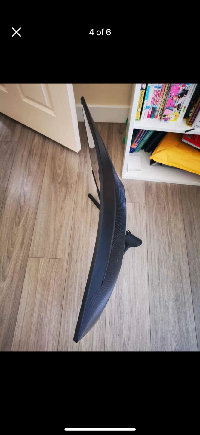 Samsung Curved Monitor - photo 4
