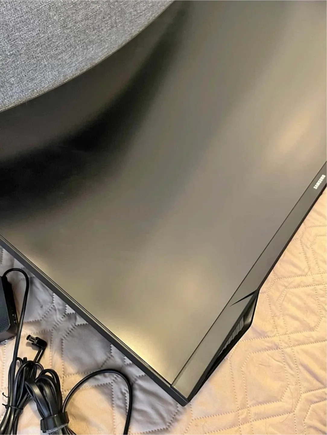 Samsung Curved Monitor image indicator(7)