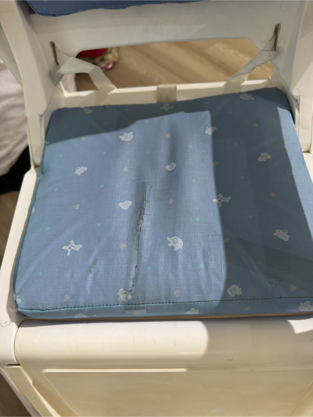 Summer Infant Soothe & Relax and Fisher-Price High Chair - photo 4
