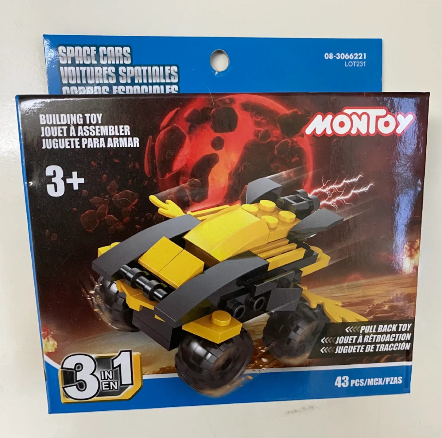 Build Kit/ Pull-Back Toy (New) thumbnail