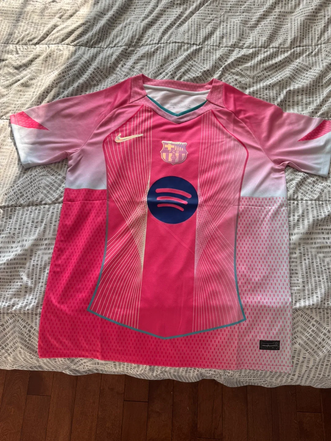 Fc Barcelona Pink Special Edition Jersey thumbnail