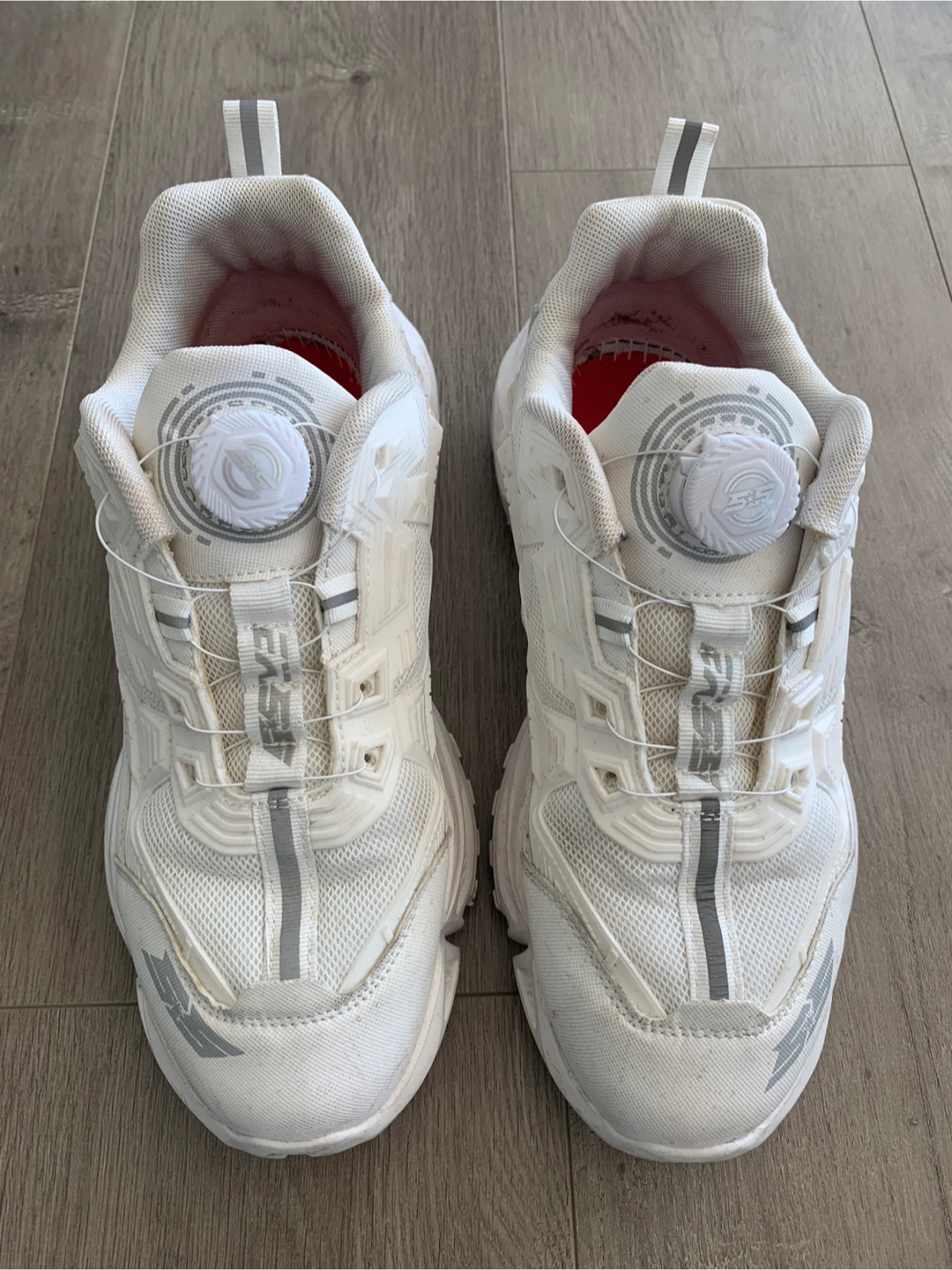 EXSS SS  White Sneakers size 42