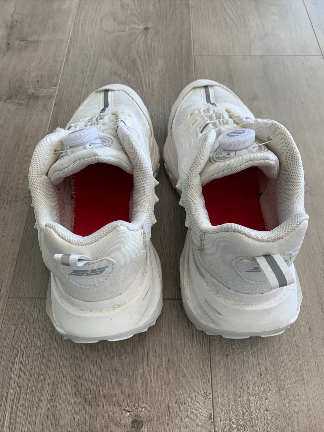 EXSS SS  White Sneakers size 42 image indicator(3)