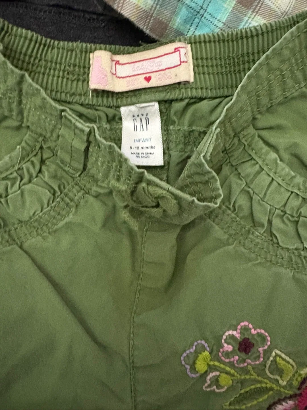 Baby Clothes Bundle - Carter's, OshKosh, H&M, Gap image indicator(5)