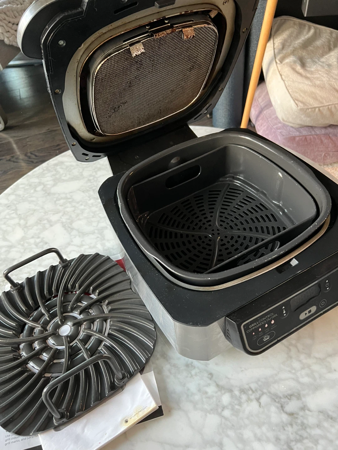 Ninja Foodi AG300C Grill - Free, pickup by today - photo 3