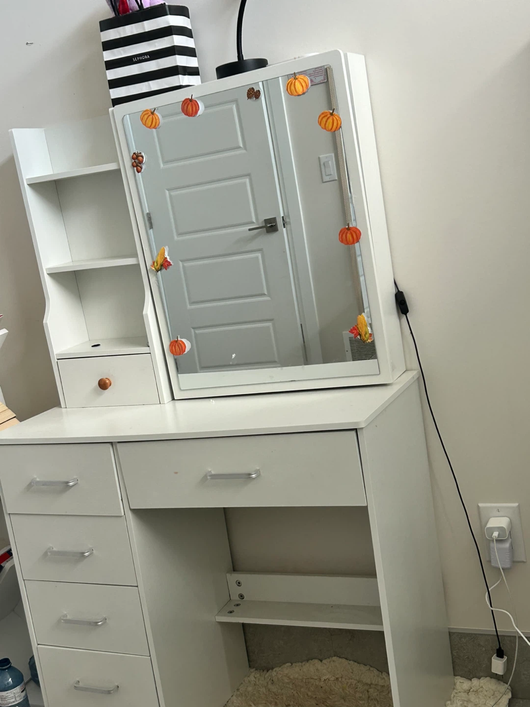 White Vanity Table with Mirror & Shelves - photo 2