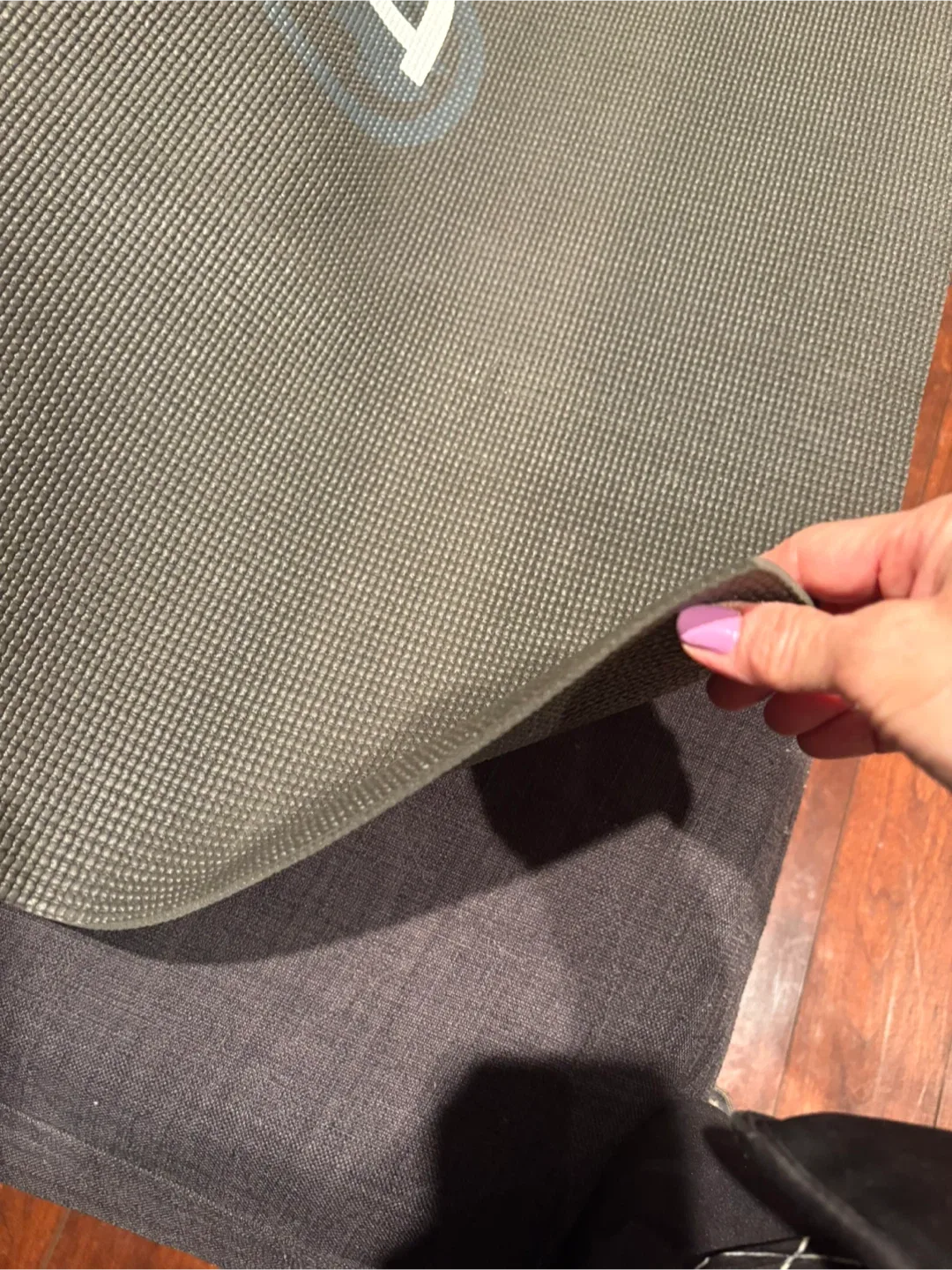 Divergent Yoga Mat (2 available) image indicator(2)