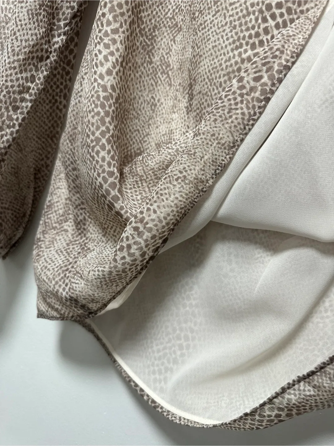 Banana Republic XS Snakeskin Print Blouse image indicator(5)