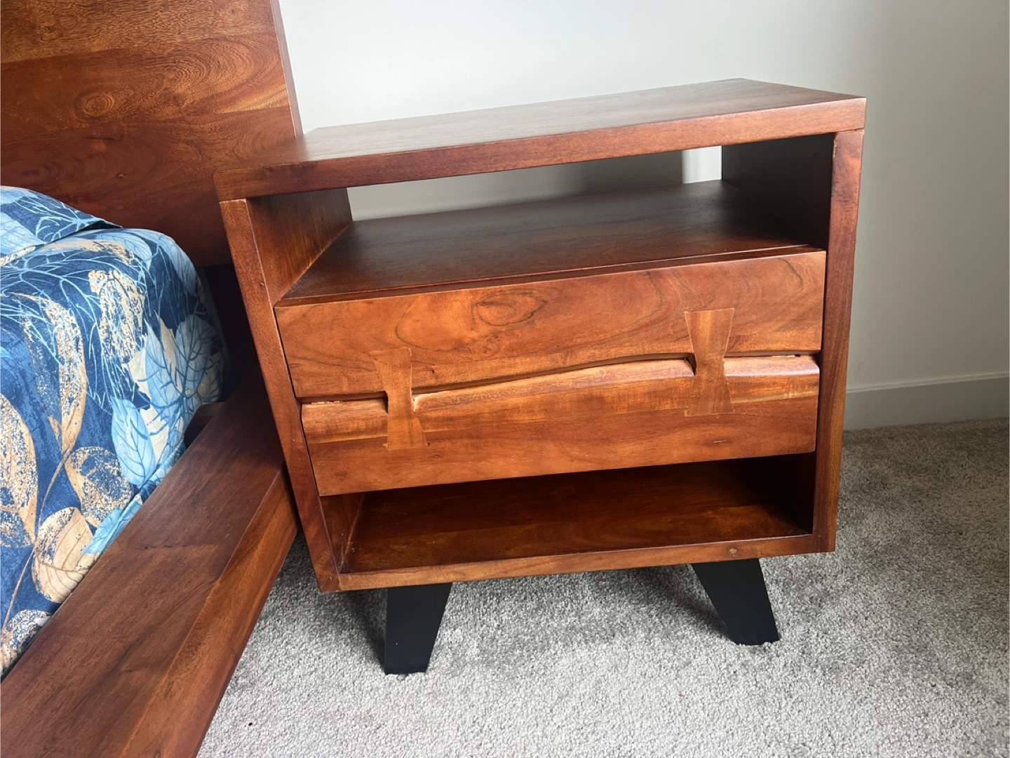 Solid Wood King Size Bed Frame with Nightstands & Dresser - photo 3