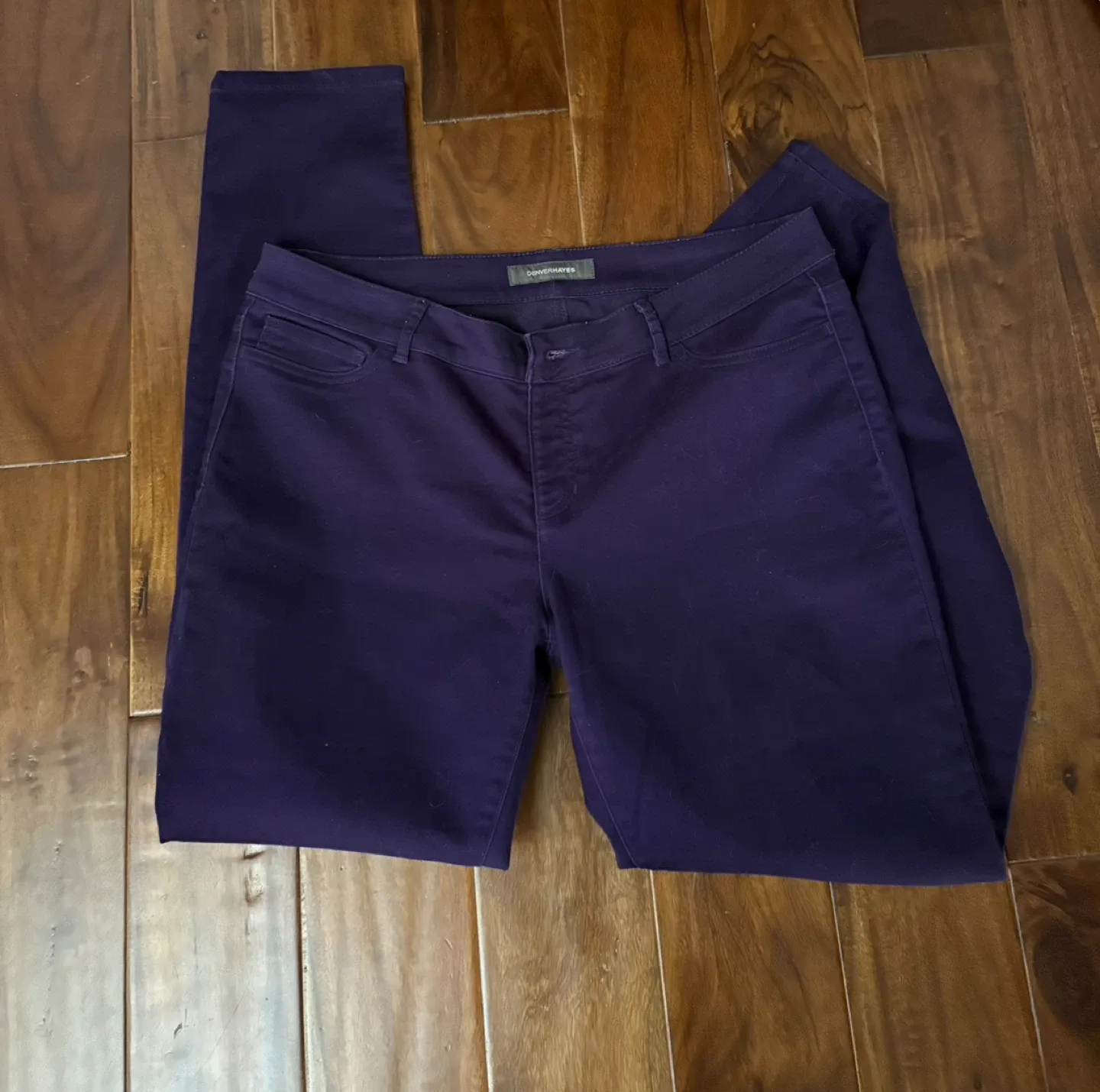 Denver Hayes Mia Mid Rise Skinny Pants 12x32 image indicator(3)