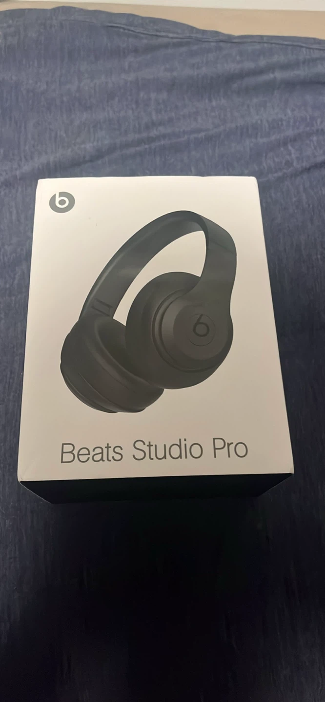 Beats Studio Pro Black Headphones
