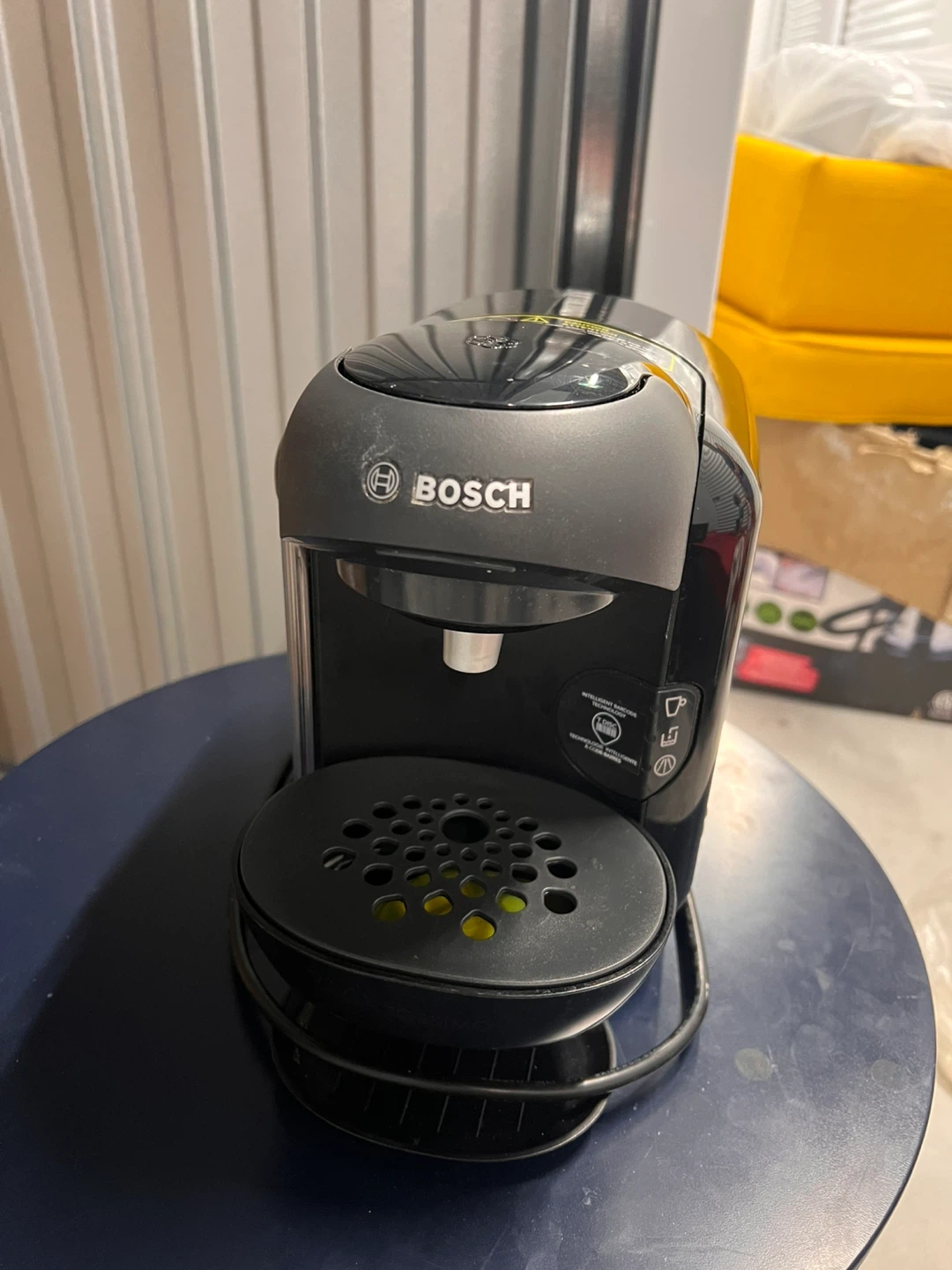 Bosch Tassimo Coffee Machine - Black - photo 3
