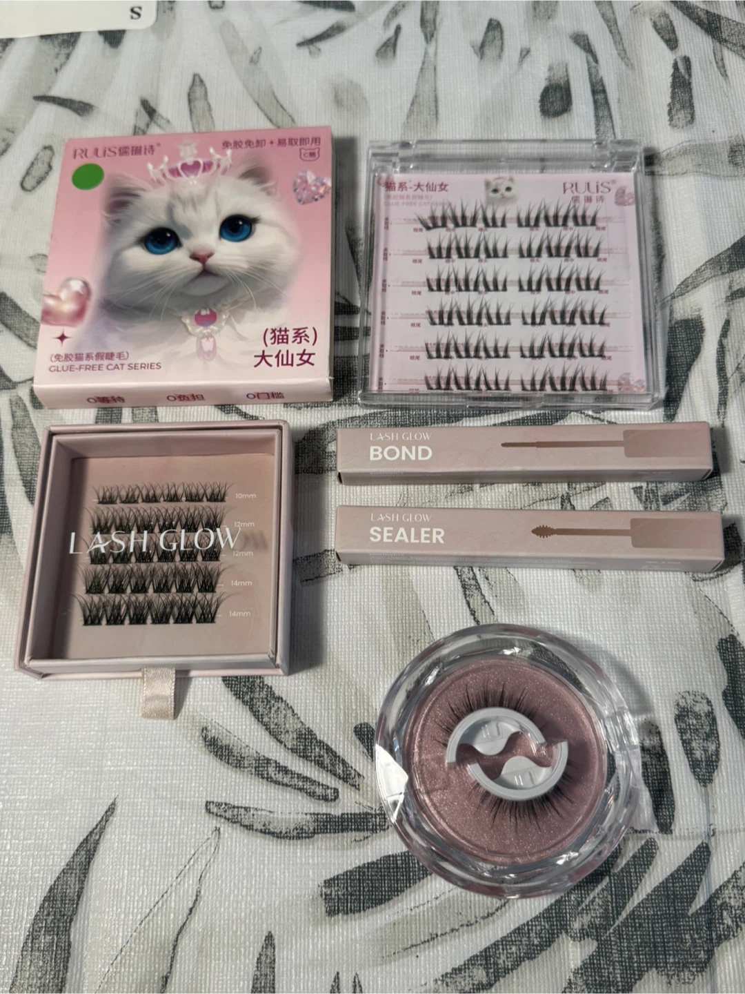 Lash GLOW & RUUS False Eyelashes