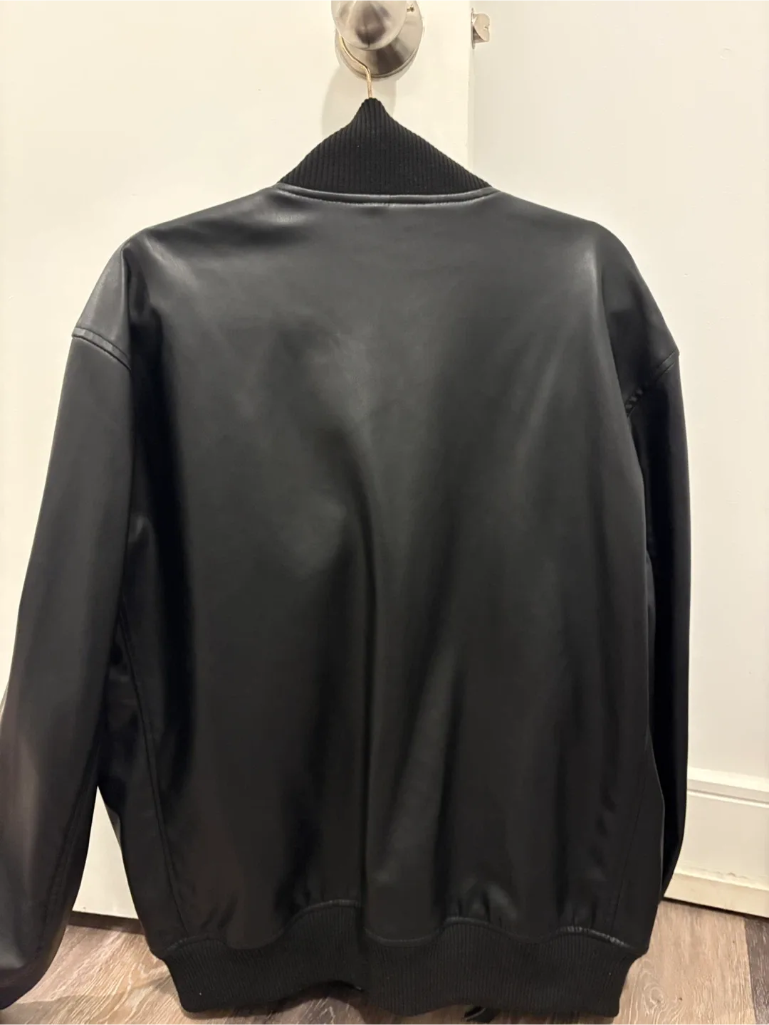 Zara Black Leather Bomber Jacket image indicator(2)