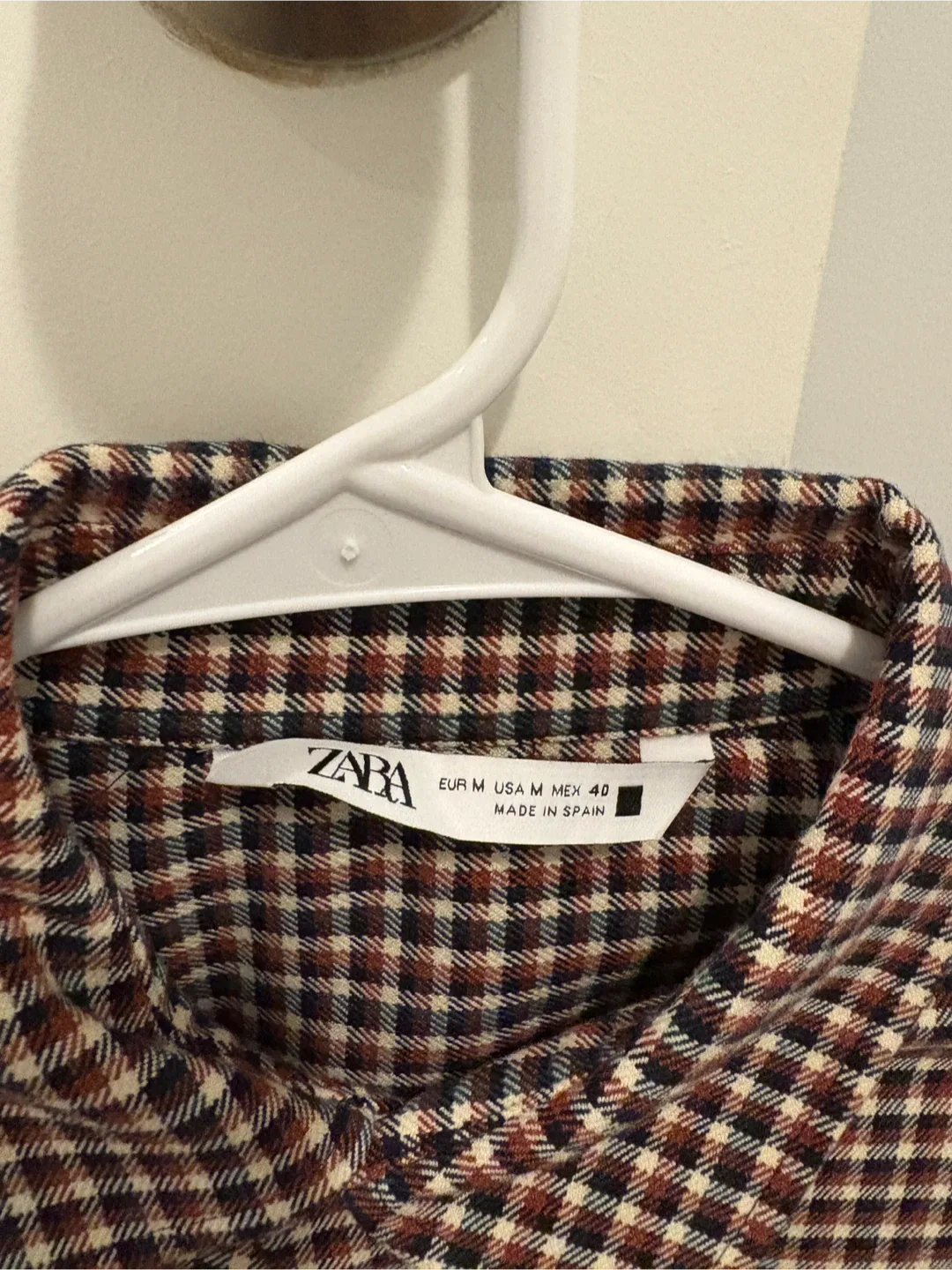 Zara Plaid Flannel Shirts - Size M image indicator(4)