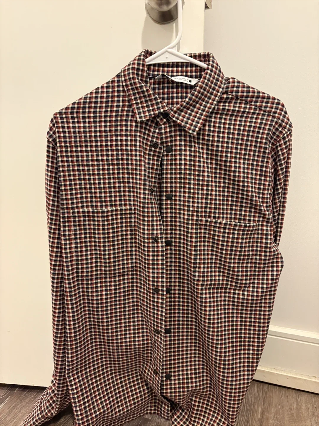 Zara Plaid Flannel Shirts - Size M image indicator(3)