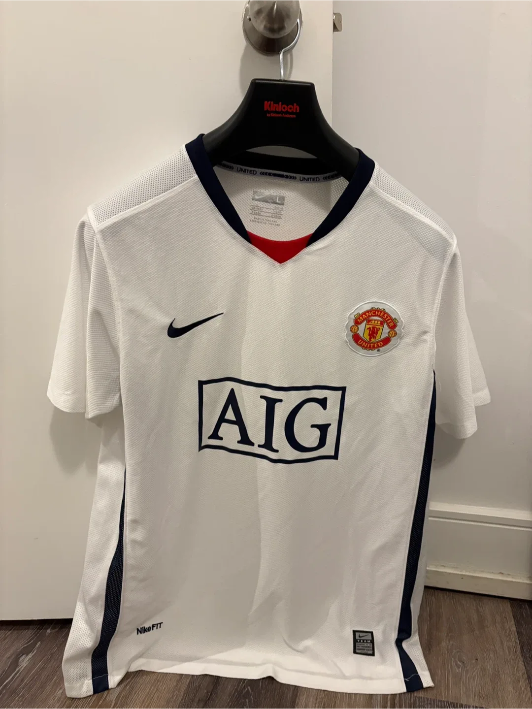 Nike Manchester United Jersey thumbnail