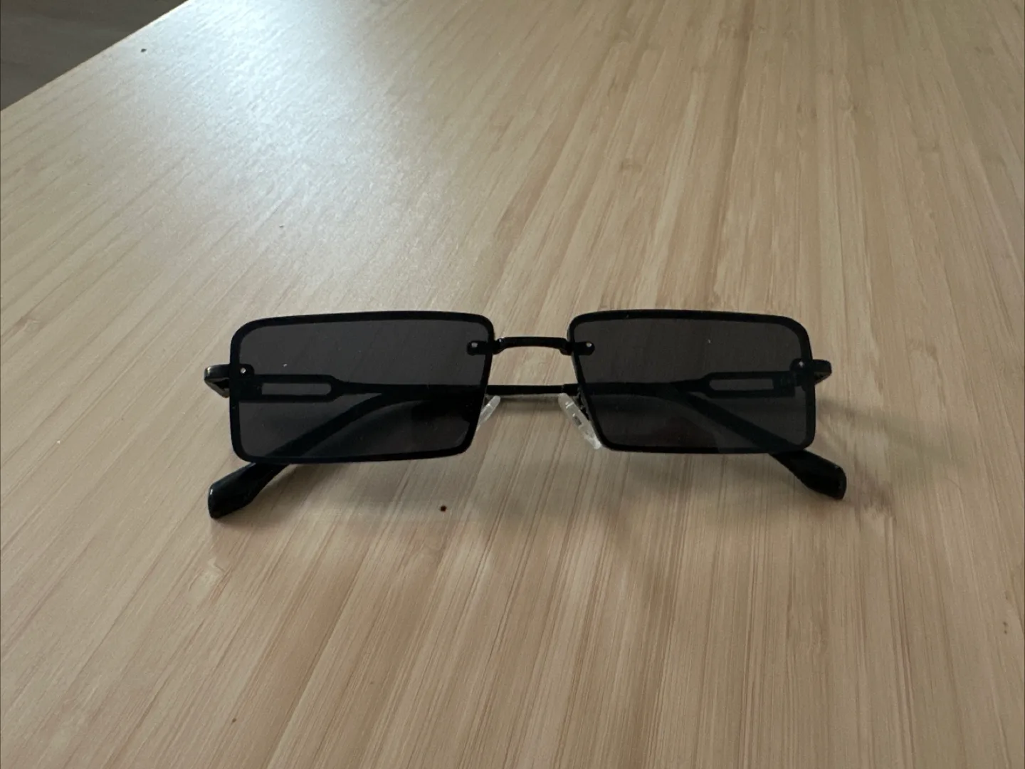 Black Rectangle Frame Sunglasses with Case