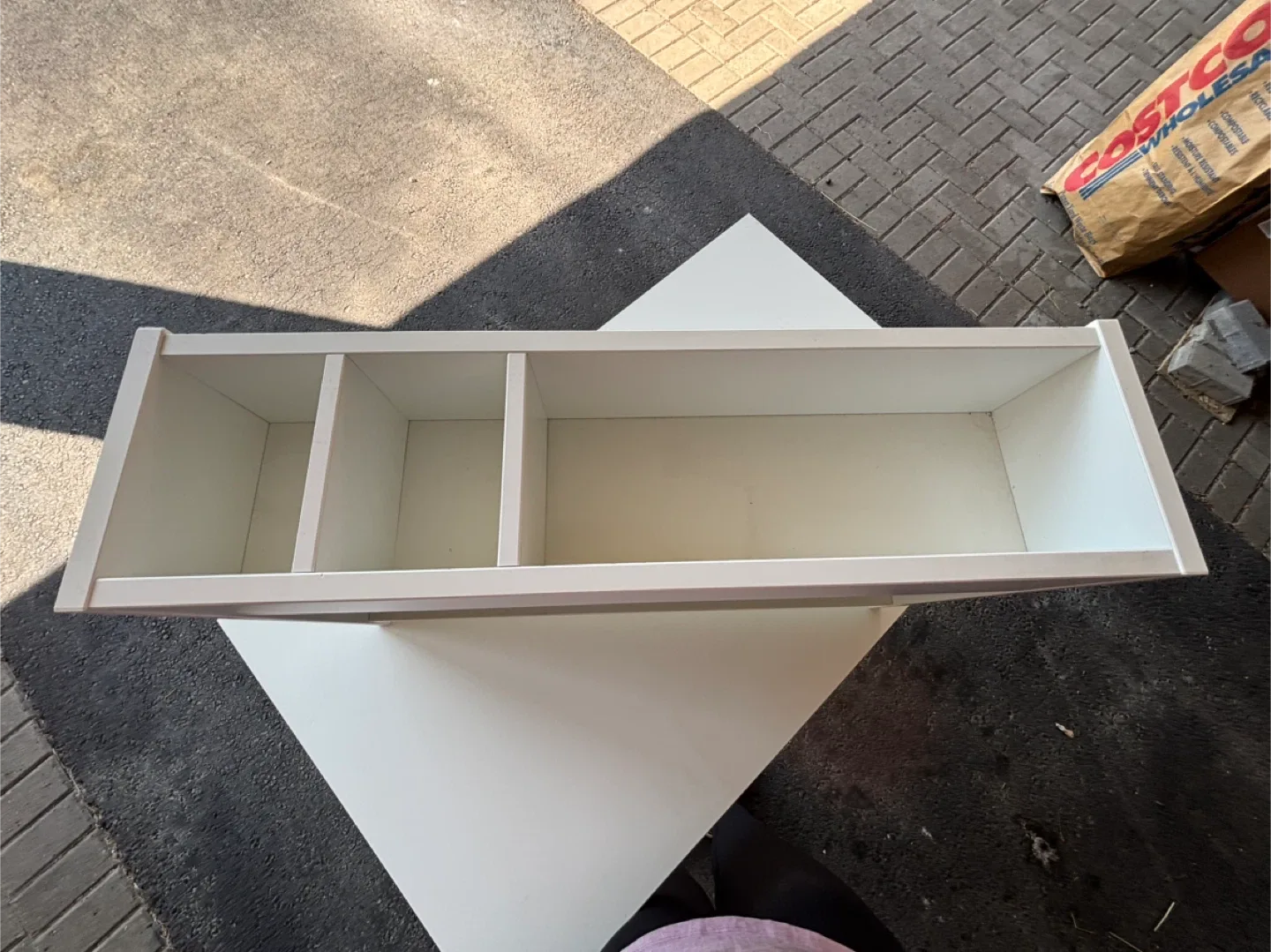 IKEA’s PAHL desk and chair (white/green) with add-on unit image indicator(3)