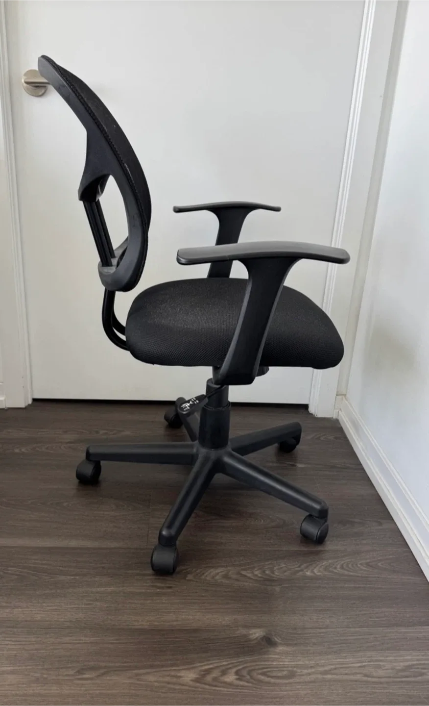 🥕 Black Mesh Office Chair image indicator(3)
