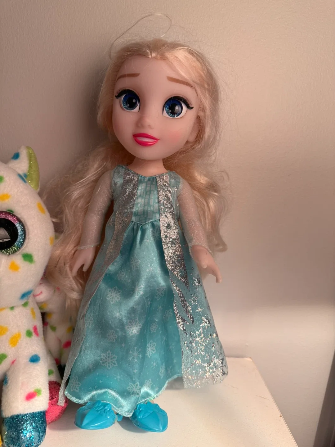 Disney Frozen Elsa Doll thumbnail