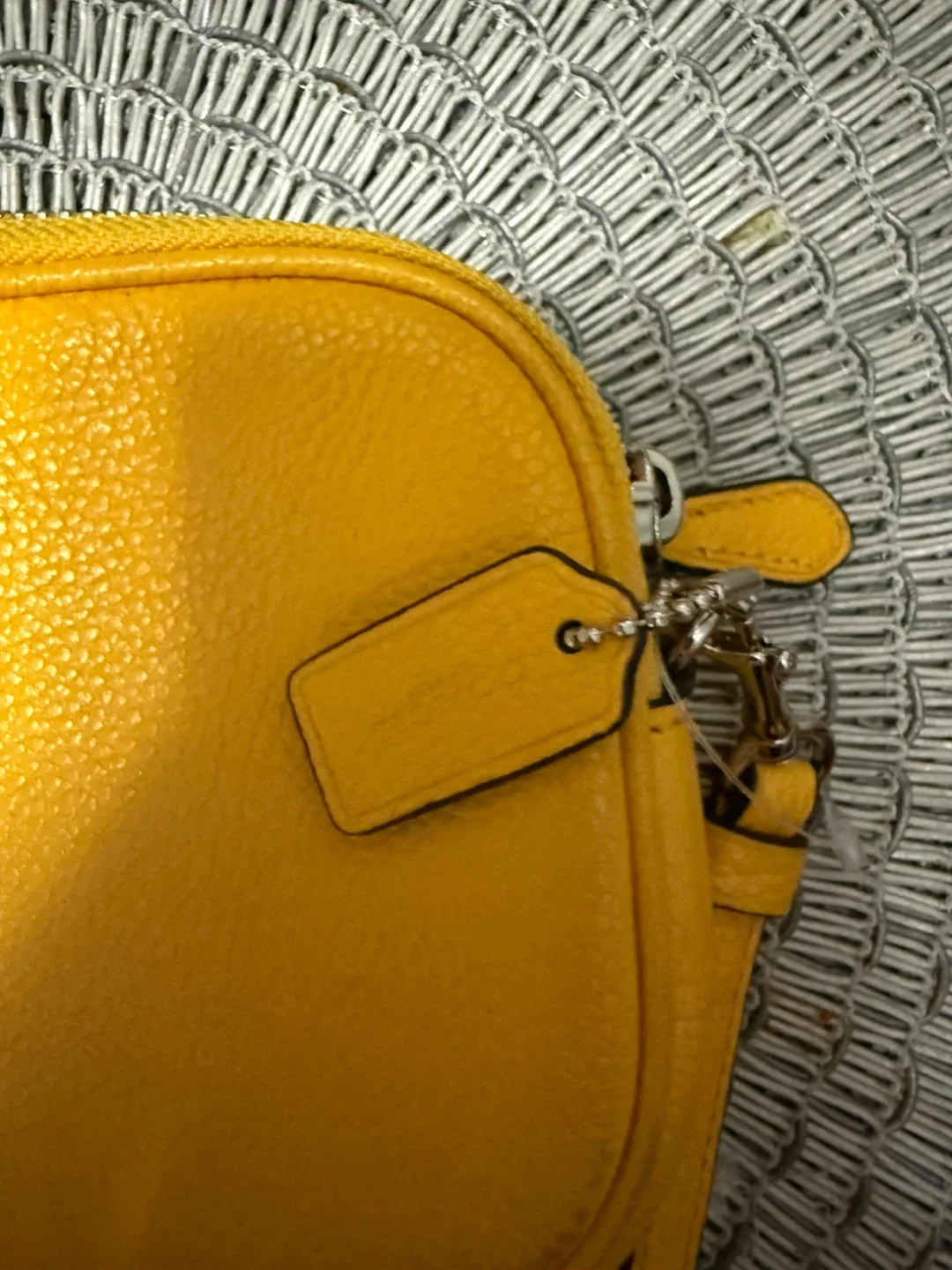 Coach Yellow Leather wristlet  Bag image indicator(2)