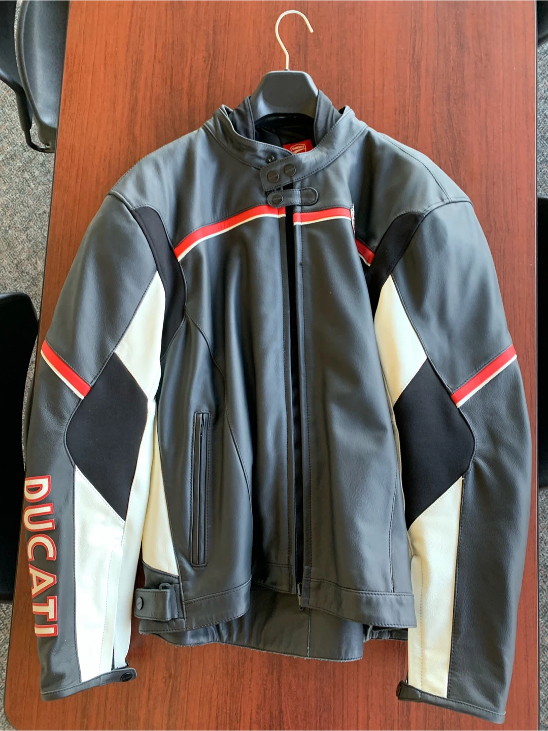 Ducati men’s Leather jacket - photo 4