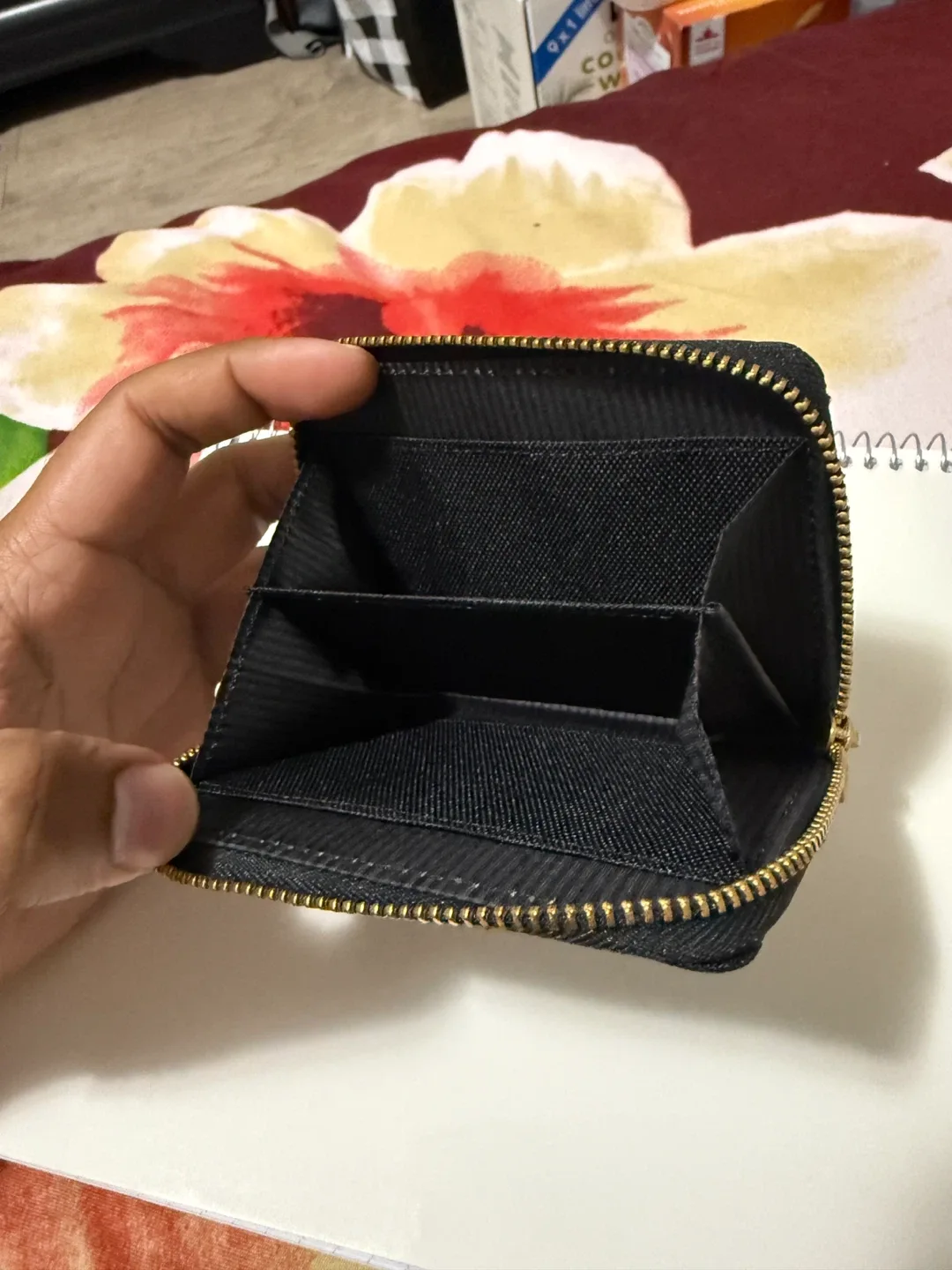 Herschel Black Wallet image indicator(5)