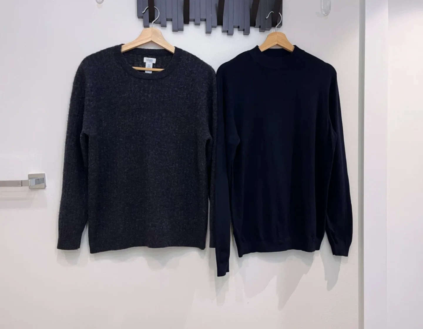 Men’s Zara & Togo Sweater - Size M thumbnail