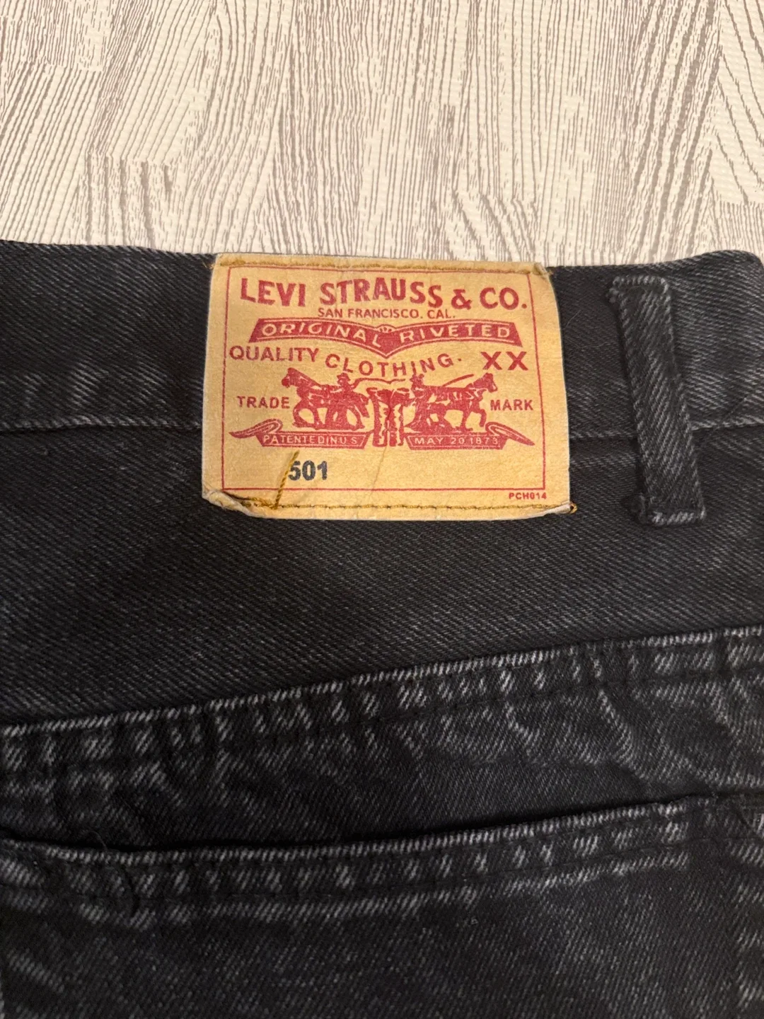 Levi's 501 Black Jeans vintage image indicator(2)