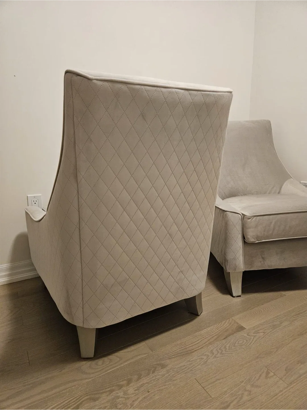 Set of 2 Accent Chairs - Light Grey image indicator(4)